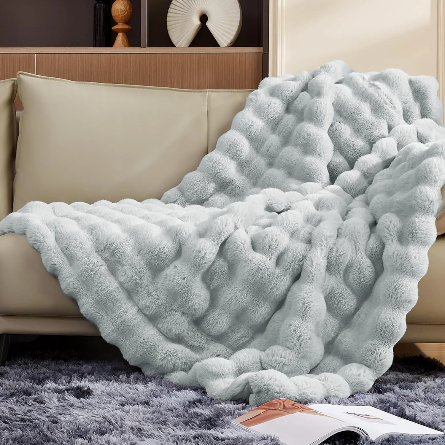 Touchat Luxury 1000GSM Faux Rabbit Fur Throw Blanket, Super Heavy Warm Cozy Blankets for Couch Bed Sofa, Bubble Plush Fuzzy Elegant Soft Mink Blanket for Mom Living Room Bedroom, Cream White - Image 4